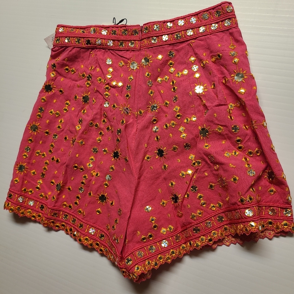 ZARA SHORTS WITH EMBROIDERY FUCHIA COLOR | 7521/254/630 Xs - Picture 14 of 14